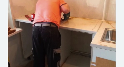 Сборка кухонного гарнитура. Сочи